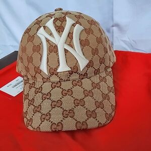 Gucci Beige and Brown Patterned Hat